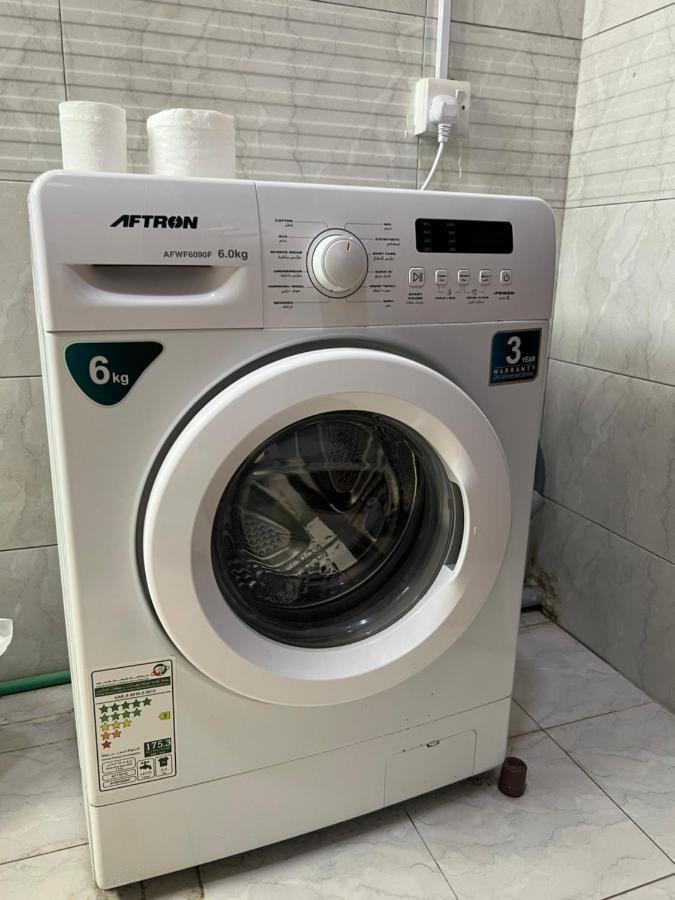 Cozy Private Studio Apartment Near Airport Abou Dabi Extérieur photo
